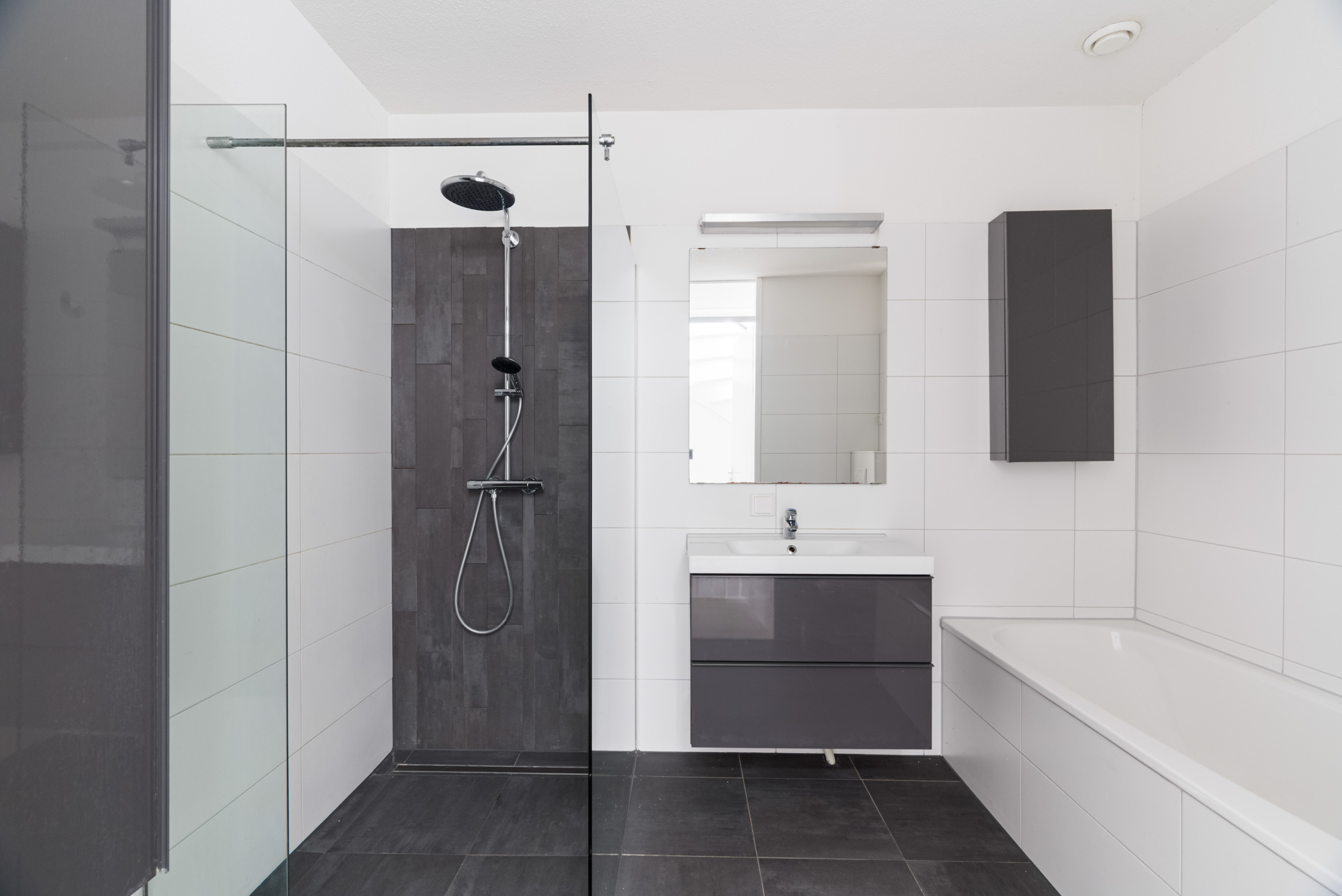 listing-5c6a79c8-73a5-44d7-a9c4-a00d2f6072ba-269889798.jpg