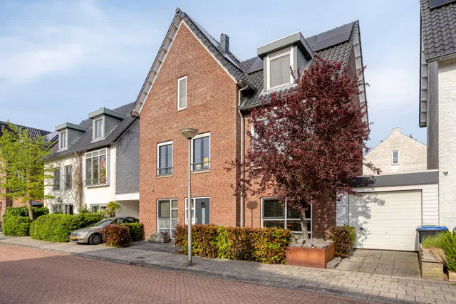 listing-e875b0e7-ac34-4ac5-a870-7df29dd4518a-276208442.jpg