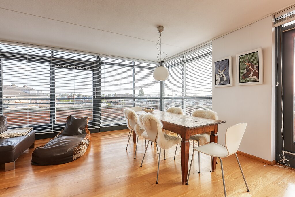Photo 1 of Abraham Patrasstraat 36