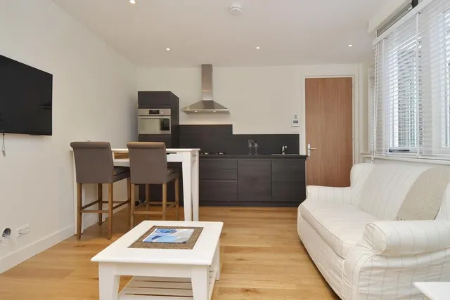 Photo 2 of Willemstraat 47B