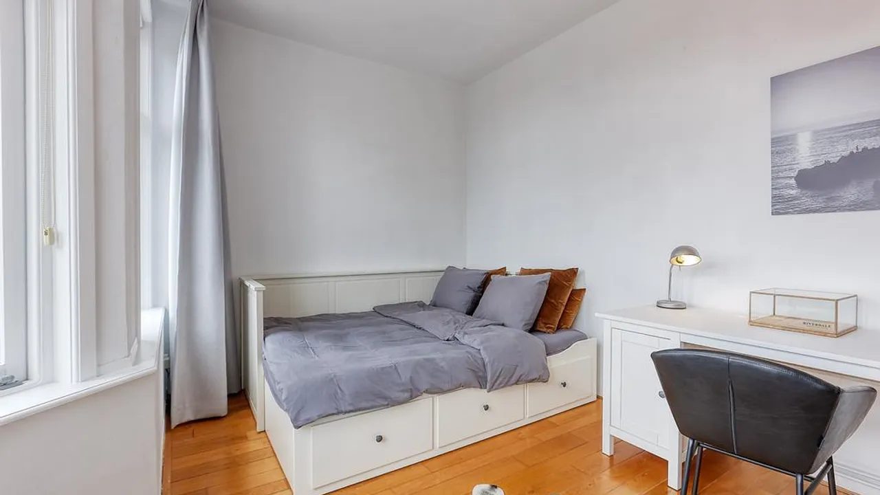 listing-0571c6fa-46fd-45fb-8c8a-72e6180aa04a-155695273.jpg