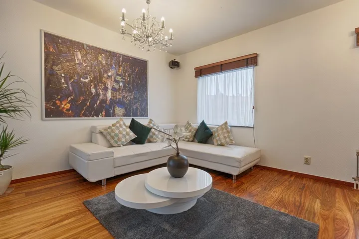listing-17757afc-3a65-4528-98db-17a6b821abdb-167638285.jpg