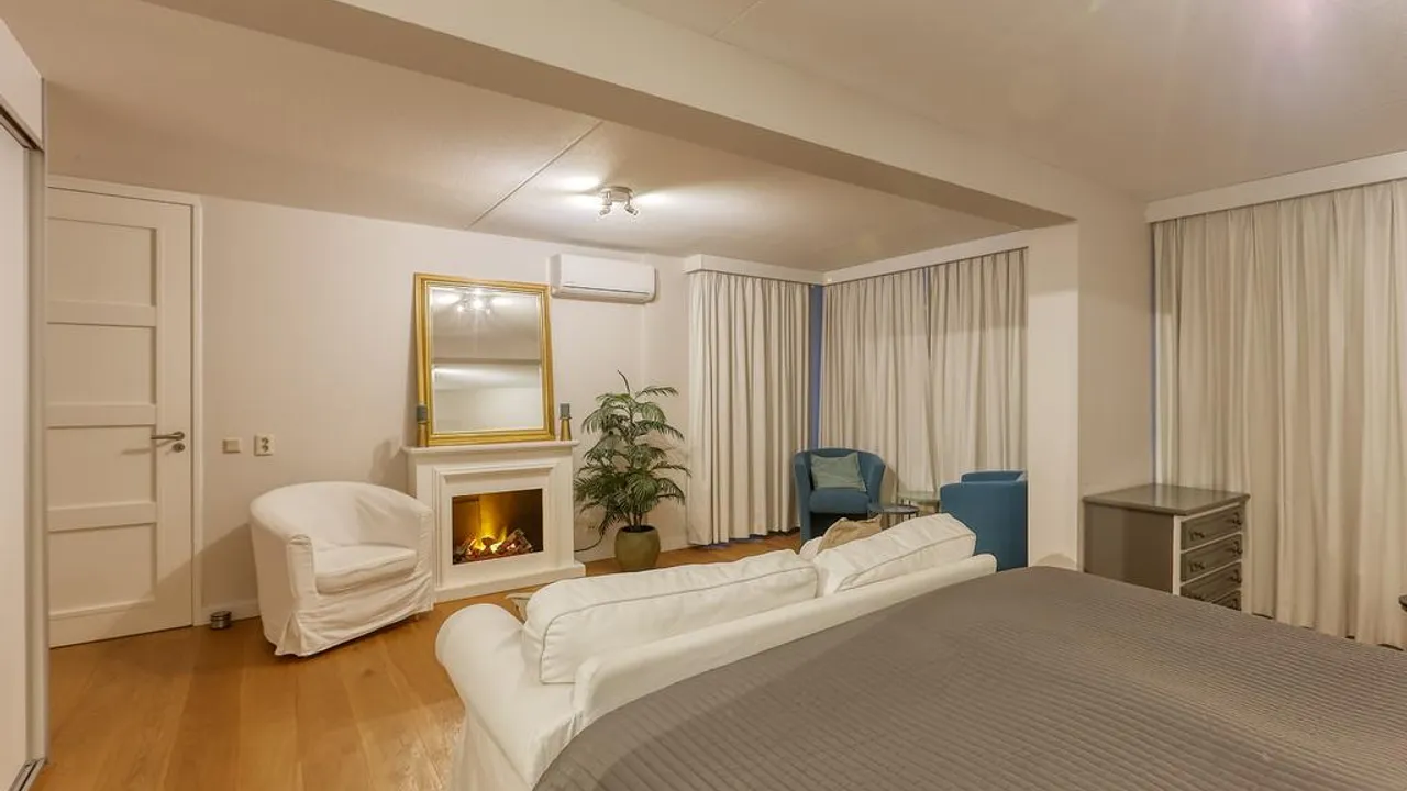 listing-8260c682-3388-4049-a9ab-9c1df96cf744-197889917.jpg