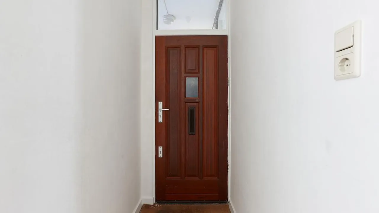 listing-a54d7e12-d28b-4e44-b283-92a24add1437-208766513.jpg