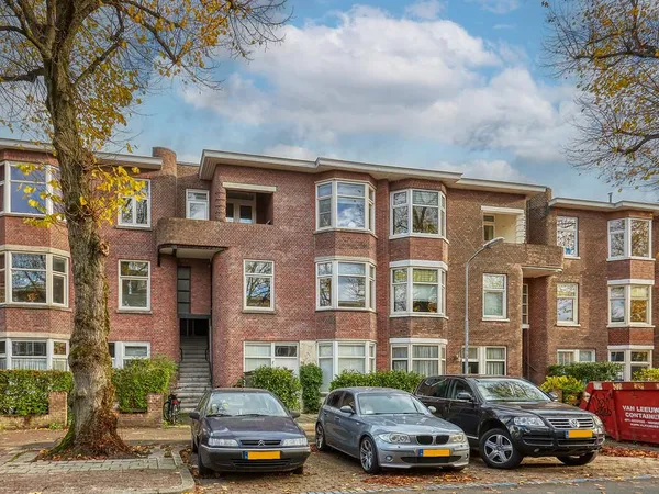 listing-e1fa8a2b-73ad-4c93-bb17-53fdc362f507-208766357.jpg