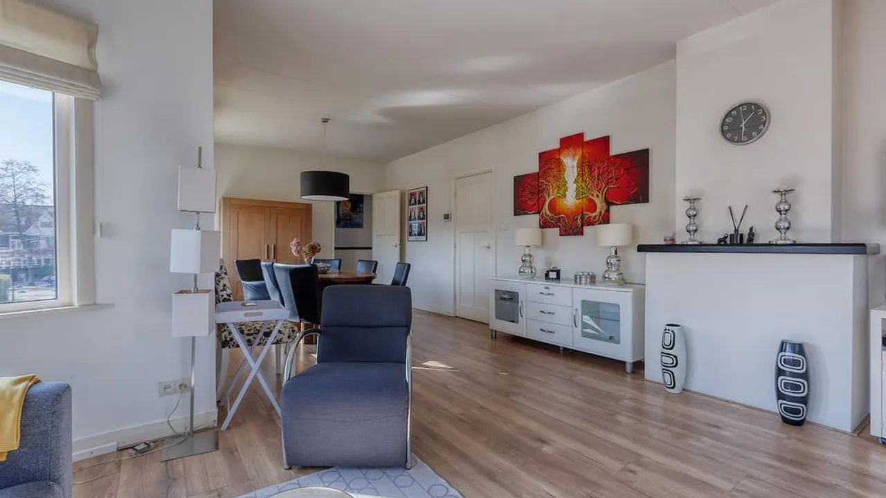 listing-9b54099f-f03b-4d8a-9f61-405e0211b646-220906841.jpg