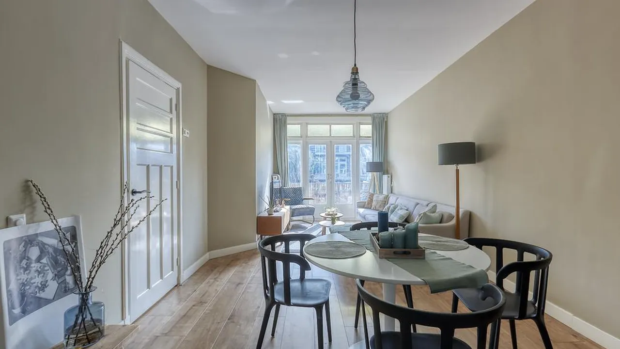 listing-b63ce666-c762-49a7-8234-49d73dd79026-222879027.jpg