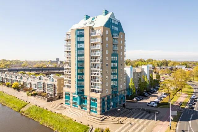 listing-ee68d545-e911-4033-b042-2b372262d36b-274377782.jpg