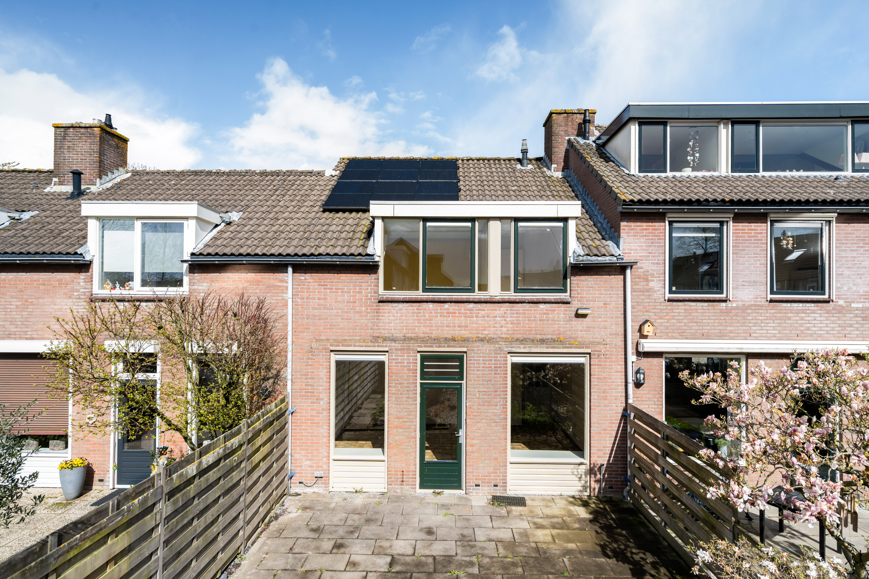 listing-307ba454-abfe-45c9-a1e8-2e0620b155f5-270118128.jpg
