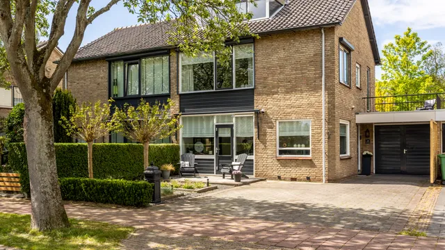 Foto 1 van Lijsterbeslaan 18