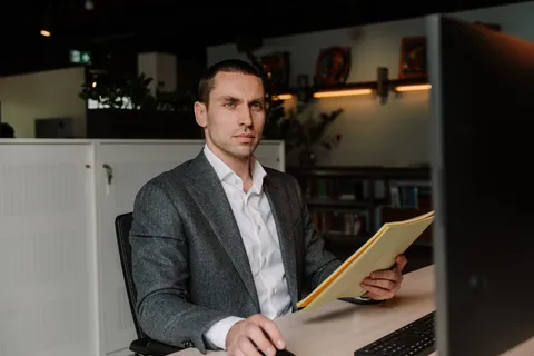 Portretfoto van Beer van den Broek, Partner · Advocaat / Belastingkundige