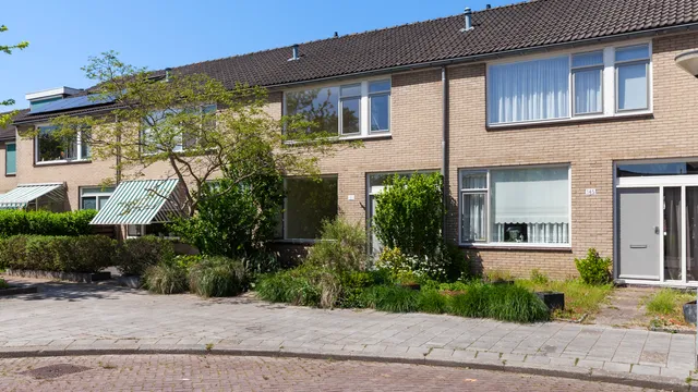 Foto 1 van Heelalstraat 147