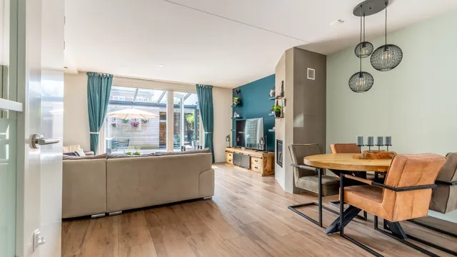Foto 9 van Remise 2