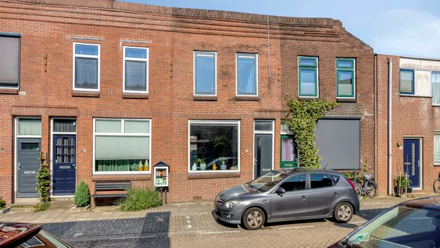 Foto 1 van Graaf van Bloisstraat 38