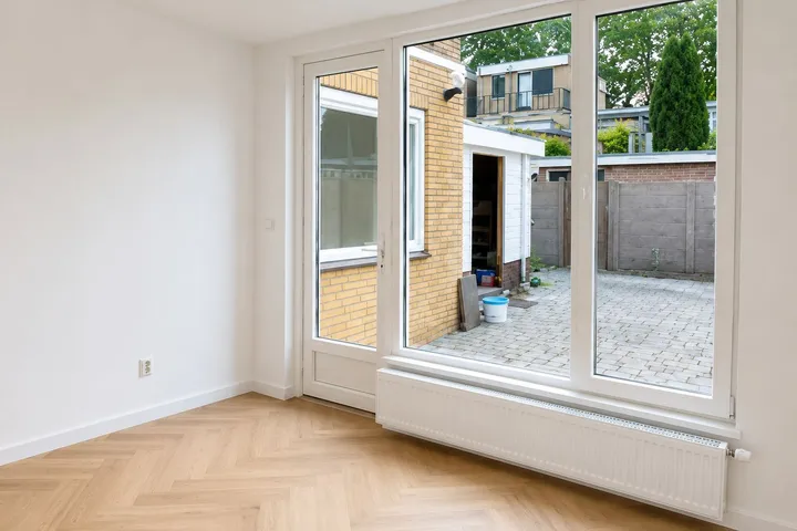 listing-e5cb29f4-b1e7-49e1-b096-2d79e2e6266b-original.jpg