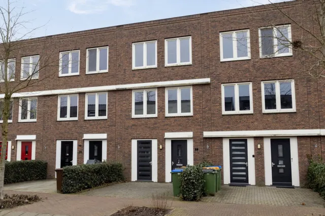 Foto 1 van MacBridestraat 28