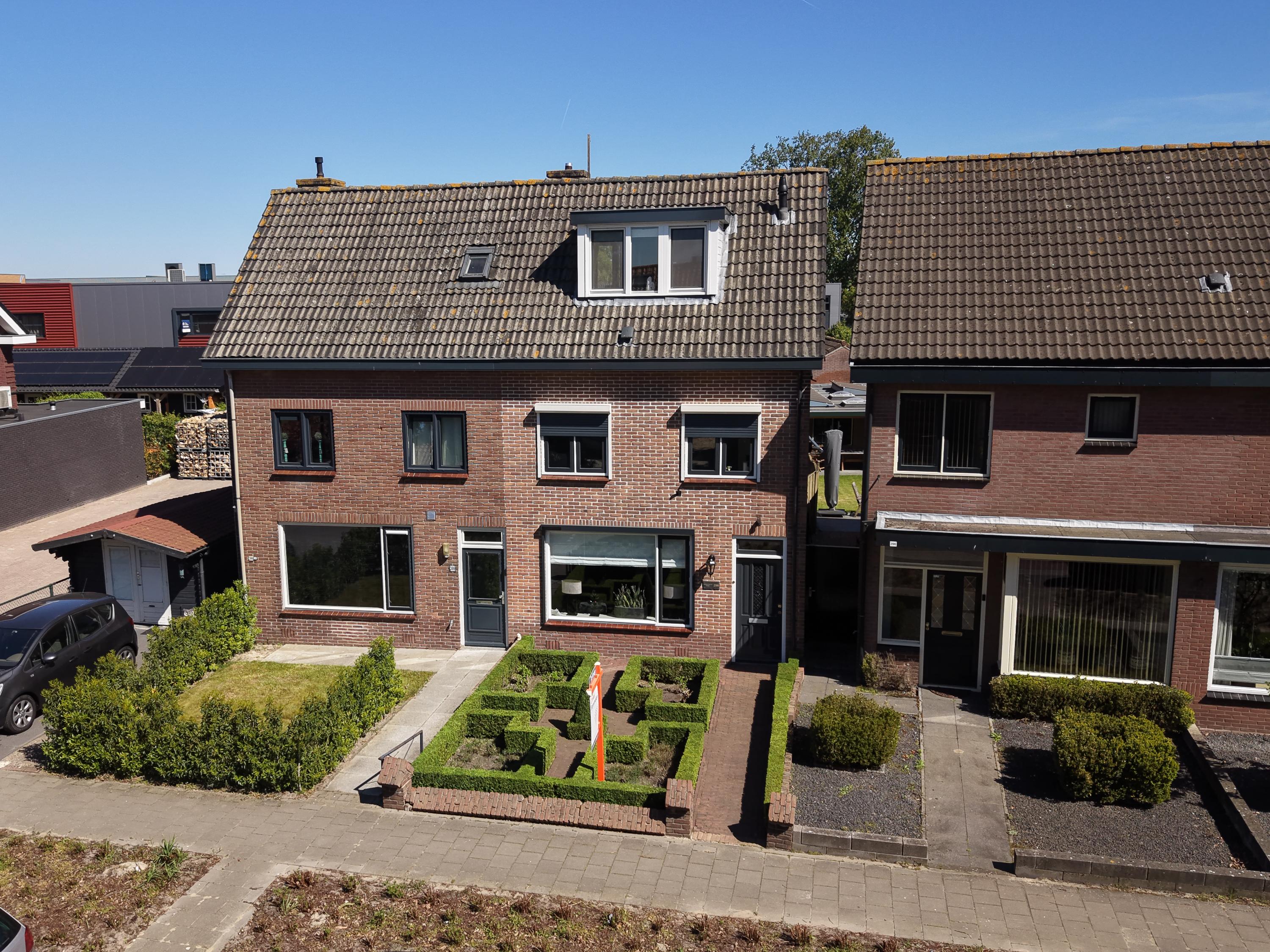 Foto 1 van Nieuweweg-noord 298