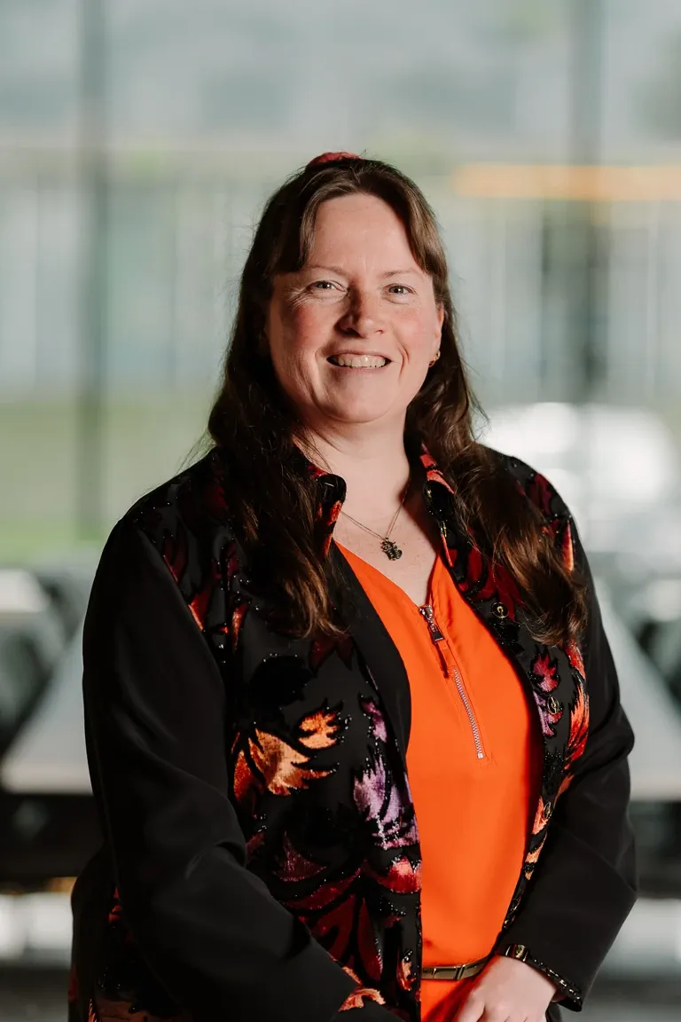 Portretfoto van Brenda Schoonderwoerd, Administrateur