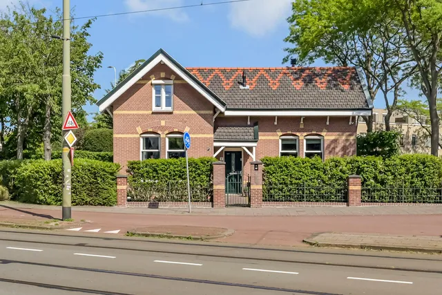 listing-4f0f2f53-813a-4c93-912a-8d09d0e56e8c-279663000.jpg