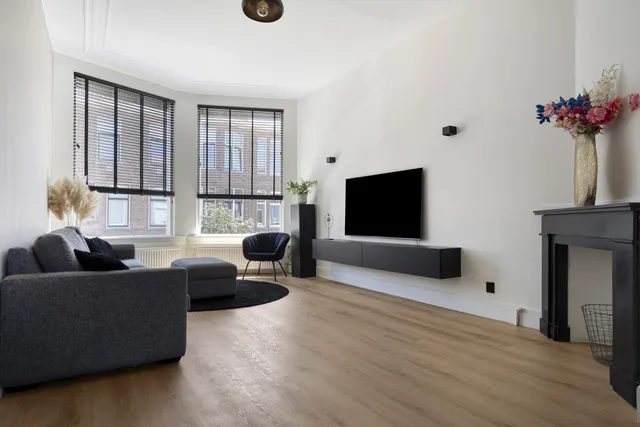 listing-e12e989b-9b16-4aa4-adae-70962f8f9731-284033043.jpg