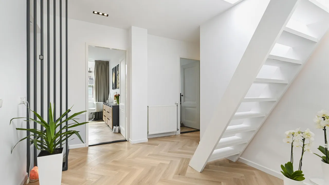 listing-c3e33365-a8f2-4a56-9c7e-600b50179d8d-270400868.jpg
