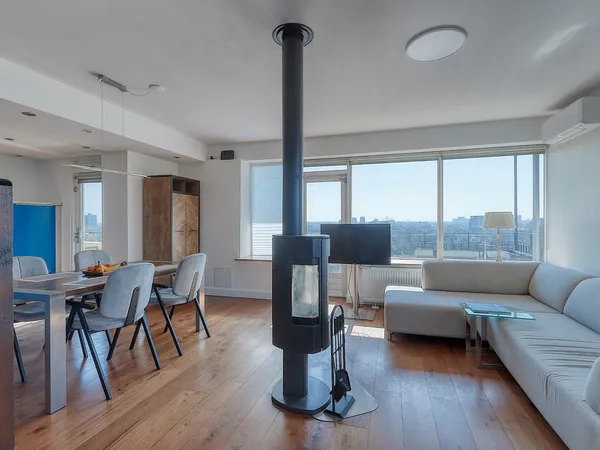 listing-78415c17-2d96-4b63-8585-b28517e93fd6-271379968.jpg