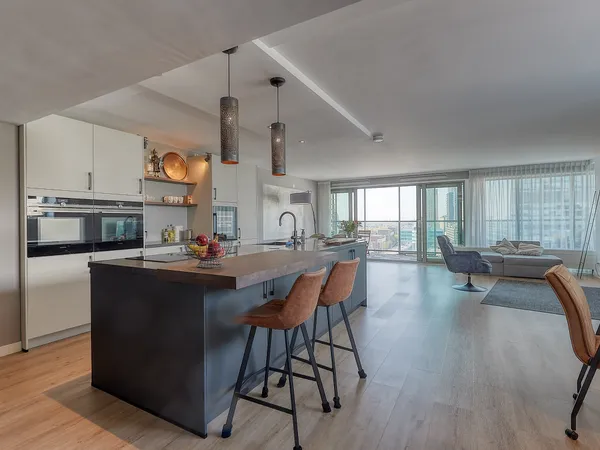 listing-0fe6157c-246e-4bf5-8805-182c8a7d00bd-271461966.jpg