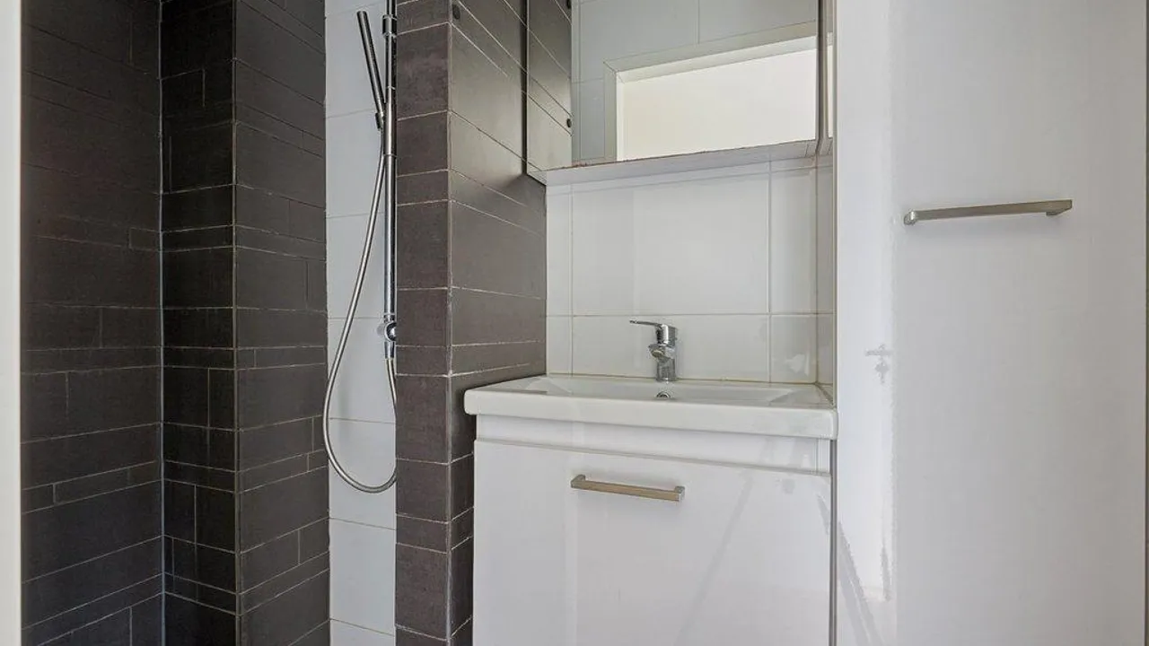 listing-e44a07bc-db44-4ec5-94ae-3f7a6cb05ff7-276209828.jpg