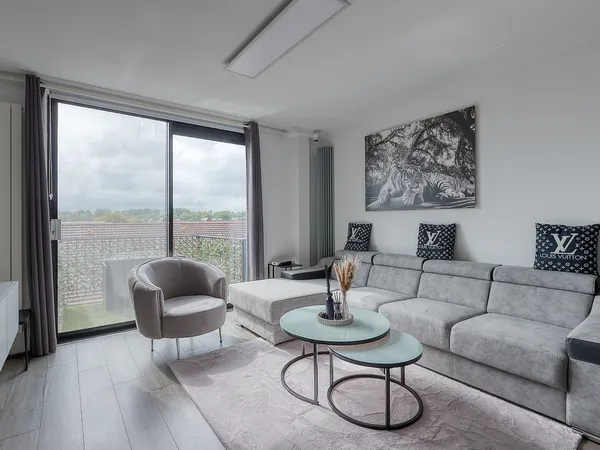 listing-d8e70f2c-2cf3-47dc-aa5e-57fe28b5d23b-276579842.jpg