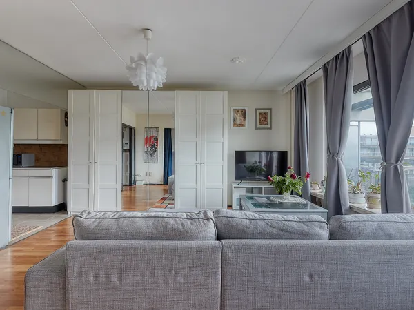 listing-f6cdf0cc-70c0-4896-9caa-544d96ccecb7-279624446.jpg