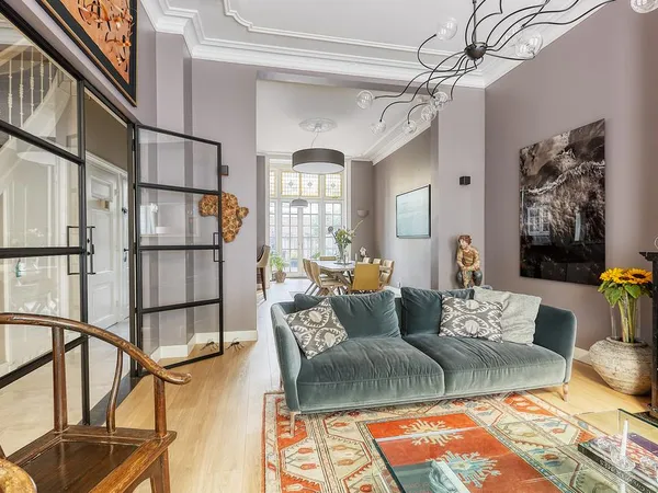 listing-50b943b0-f868-4cc4-a22a-38eb40f95bc5-276057506.jpg