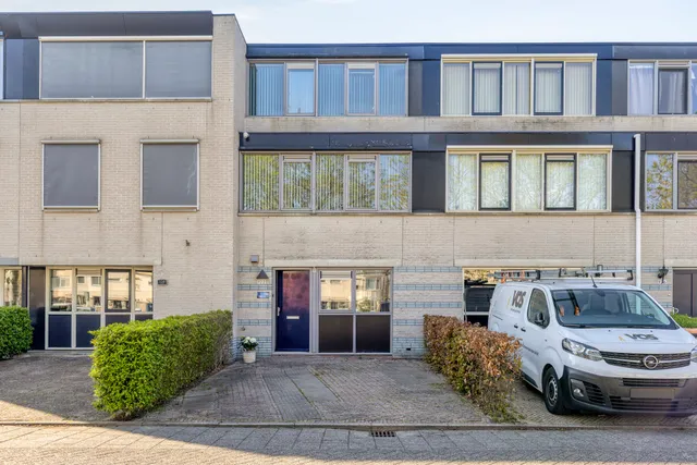 listing-09cfc94f-07f1-43bf-bf4c-d6ae08ee44c7-273111146.jpg
