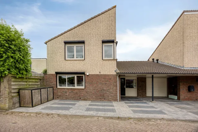 listing-5b6304e7-3581-4e88-9011-339af83c7d91-286161851.jpg