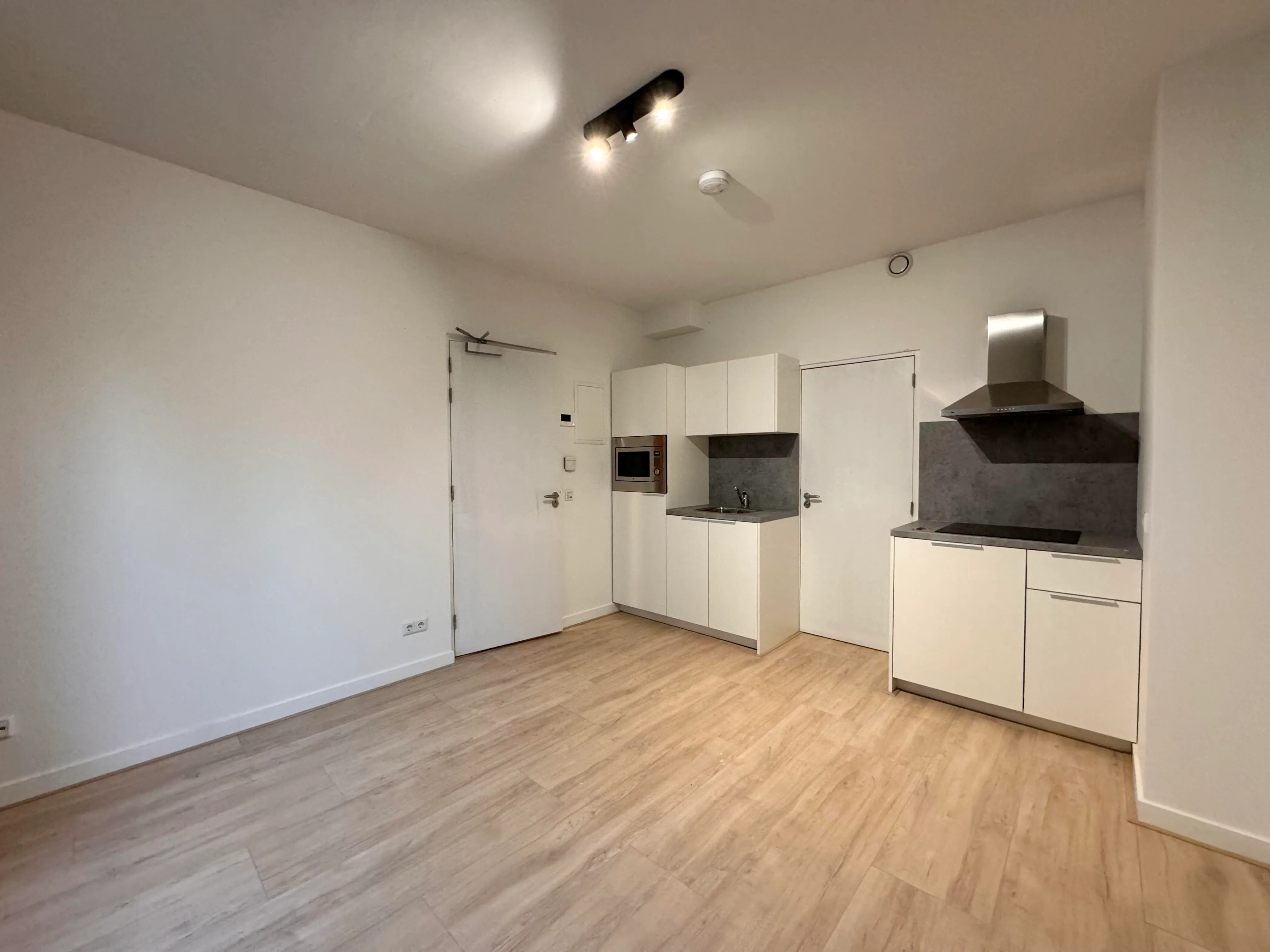 studios te huur op Mockstraat