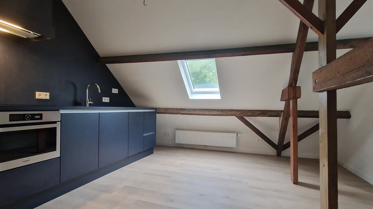 listing-832f1722-9888-4eb9-80dd-8db743c66a62-original.jpg