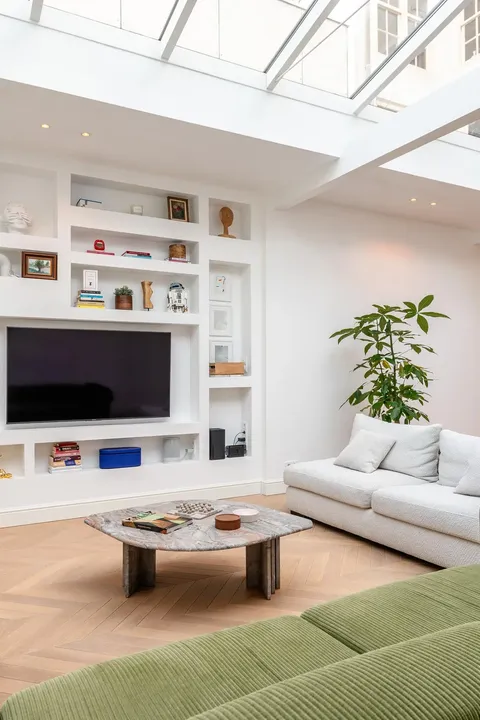 Mooie woonkamer zit ruimte