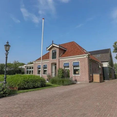 Foto 1 van Kerkbuurt 24