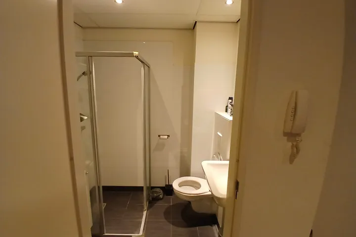 Medium 4