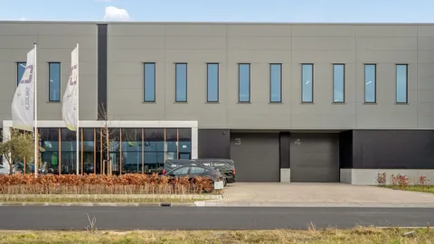 Bedrijfspand kopen in Delft, Den Haag en omgeving