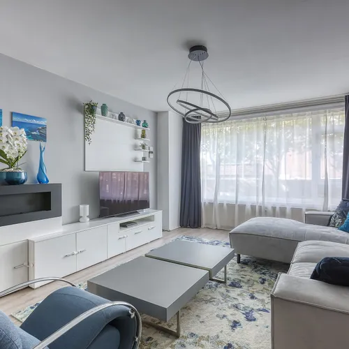 listing-b94b4aa6-0087-4f12-87ef-fefe2b1ec81d-260337330.jpg
