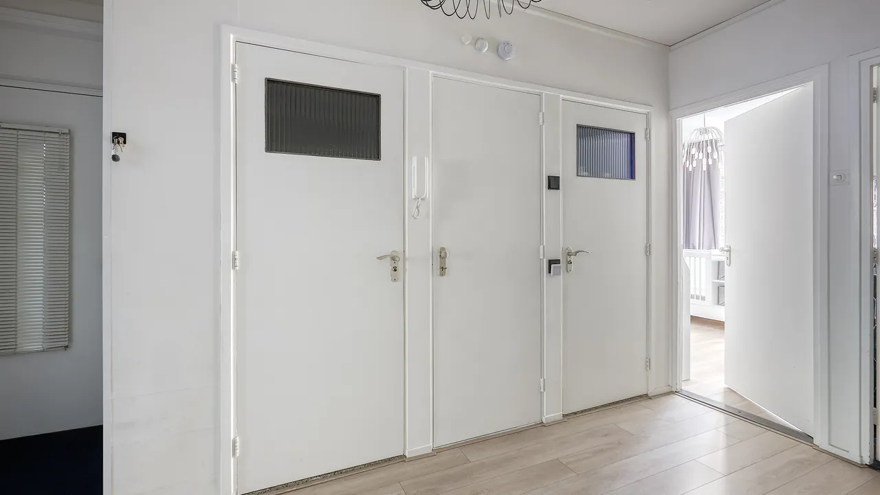 listing-69a52cda-6a6d-4b08-881c-f4ab1eb5ce7c-260337378.jpg