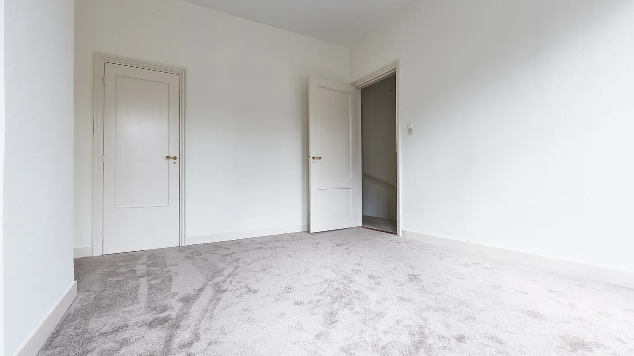 listing-4b5f7663-58b3-4173-925d-13d8c69cec79-288956493.jpg