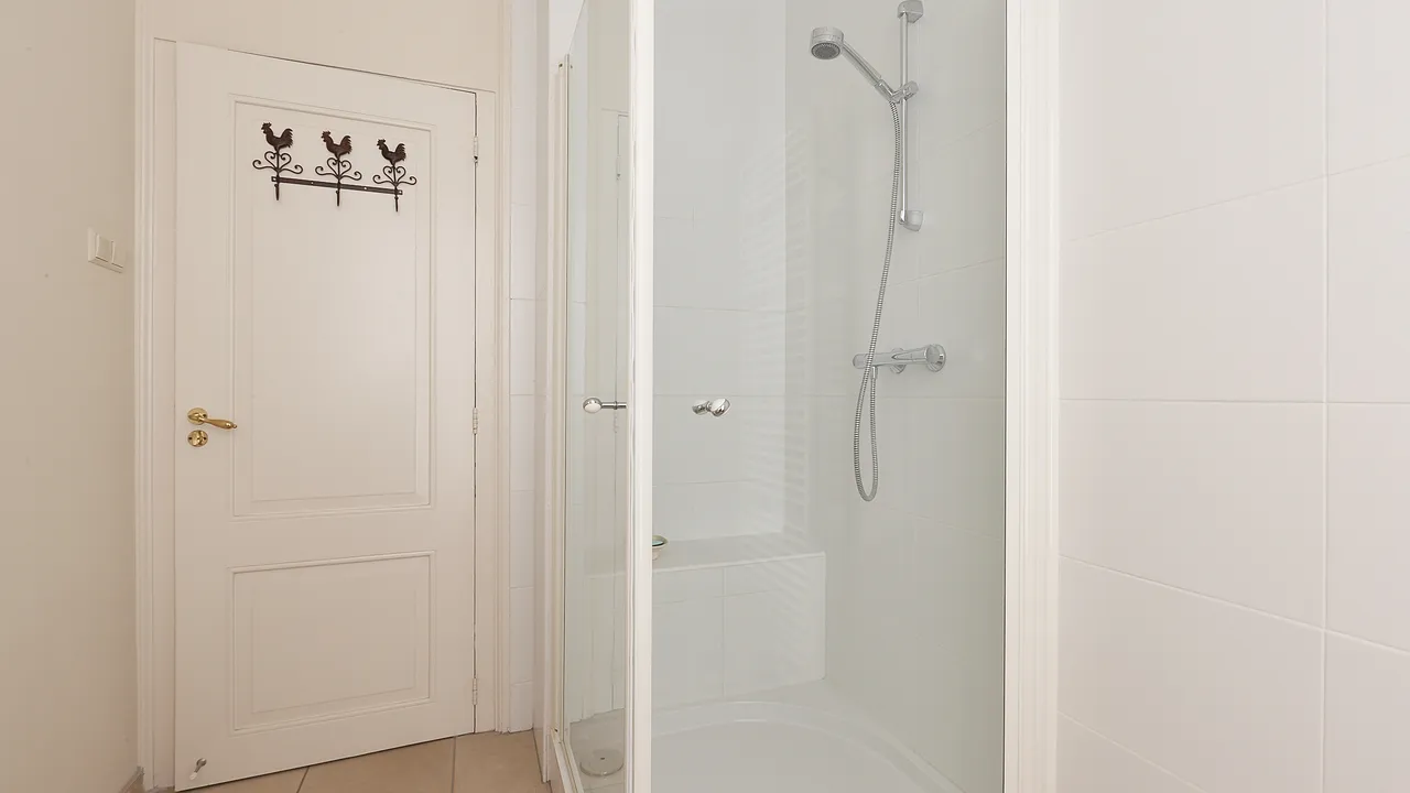 listing-7640fe9f-84b0-484f-8009-e1ffab822c8e-288956513.jpg