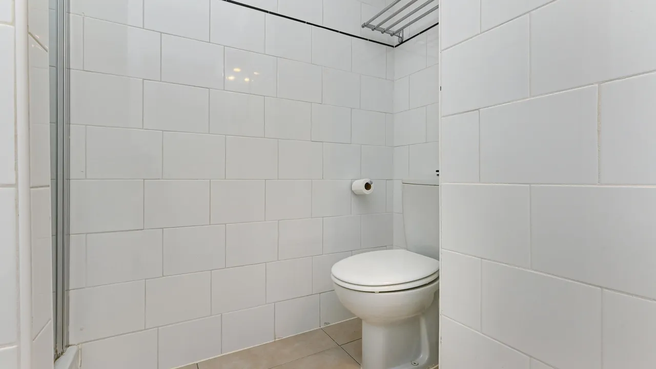 listing-f2aa9db6-a927-48a4-aee0-b3229369edf6-289240411.jpg