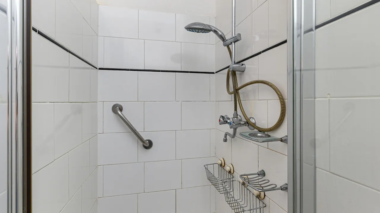 listing-cd979fcb-d08e-43a5-ad40-dea534208e5b-289240415.jpg