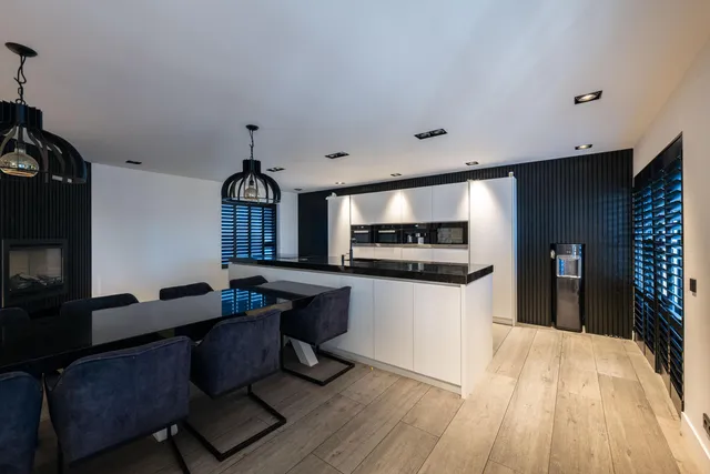 listing-a7aadbd9-f4ef-4606-901f-40e12de91a97-289584033.jpg