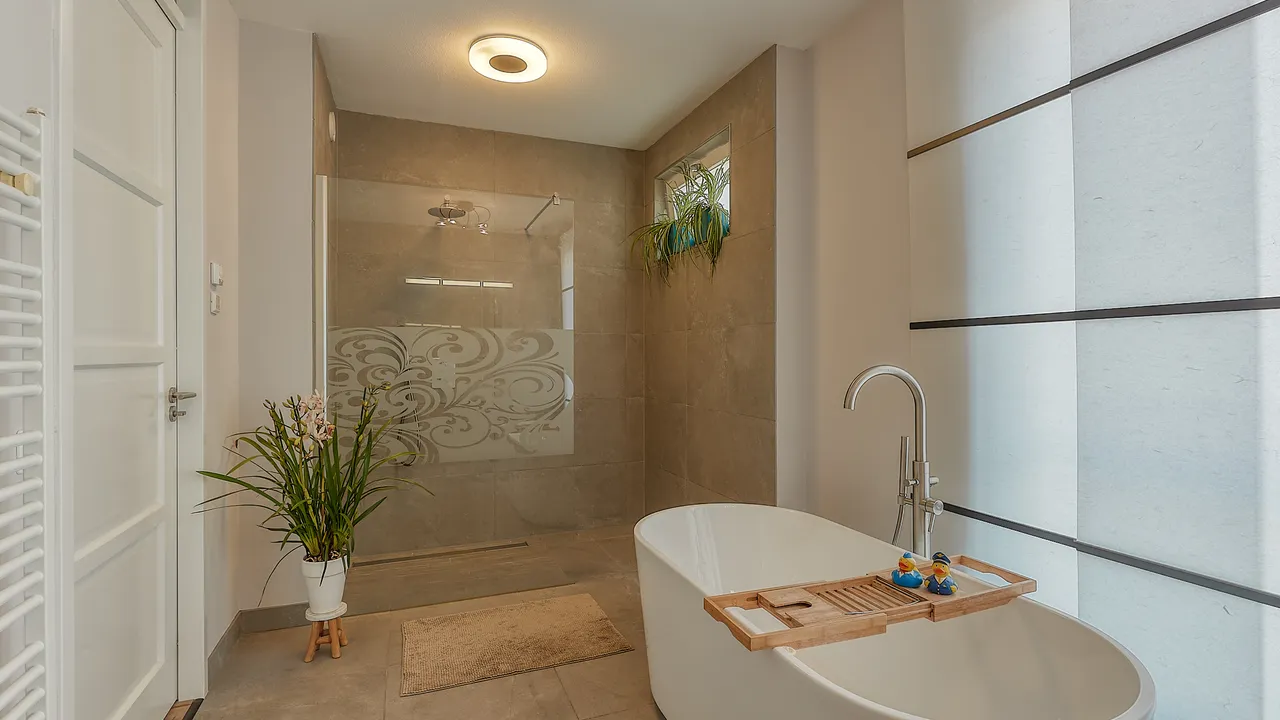 listing-78225a06-5274-4aff-9ae0-50c3151da0ba-288209185.jpg