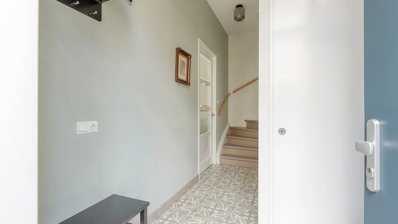 listing-8f8d37db-3569-459f-af50-222aaee0ff82-288209105.jpg