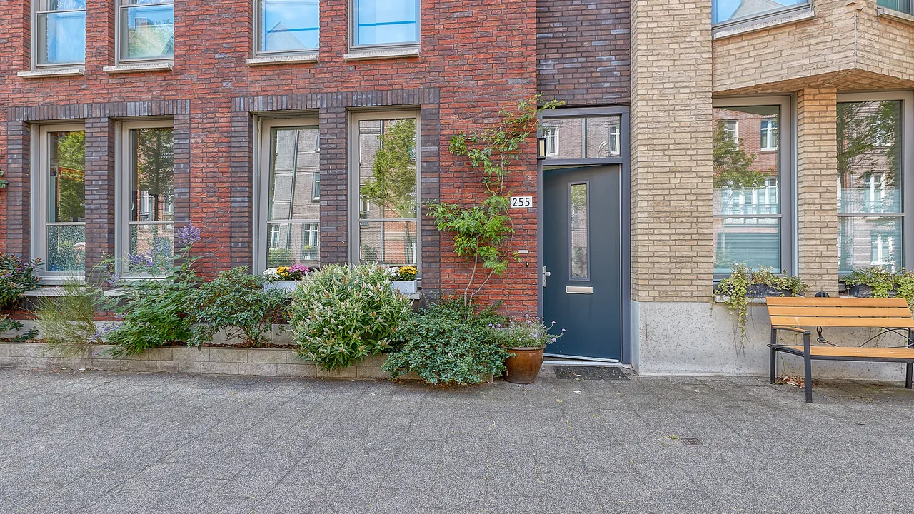 listing-2964f0f1-9a4f-44c7-a82c-a86524ed175e-288209103.jpg