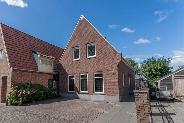 listing-1943800d-06fb-4b21-9aed-73ca8dfe0395-289590765.jpg